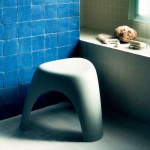 stolička Elephant Stool černá